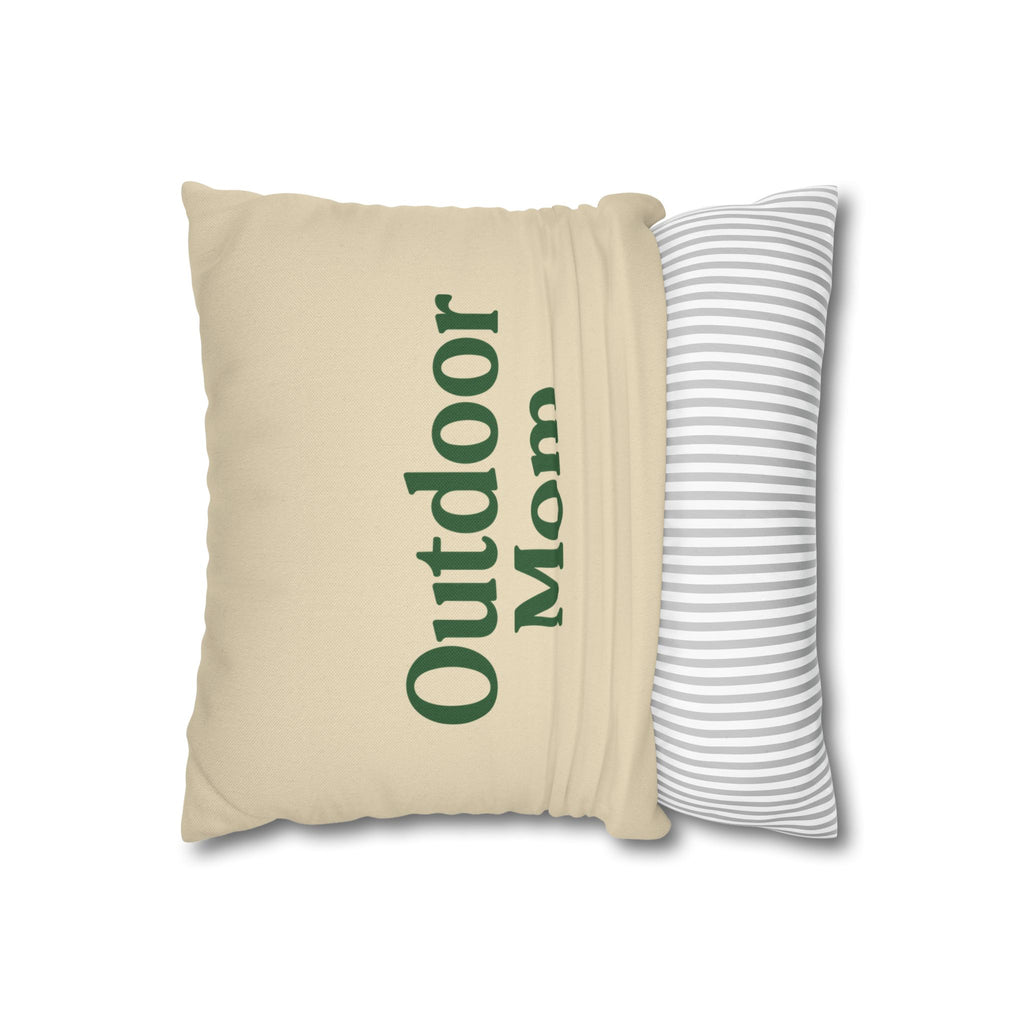 Outdoor Mom - Square Pillowcase